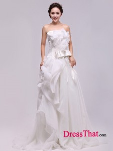 Hot_Selling_Ball_Gown_Strapless_Flowers_Sash_Bow_Ruffles_Inexpensive_Wedding_Dresses_Under_250_Sale-1_4_1