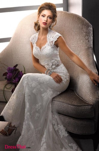 New Arrivel on Lace Wedding Dress