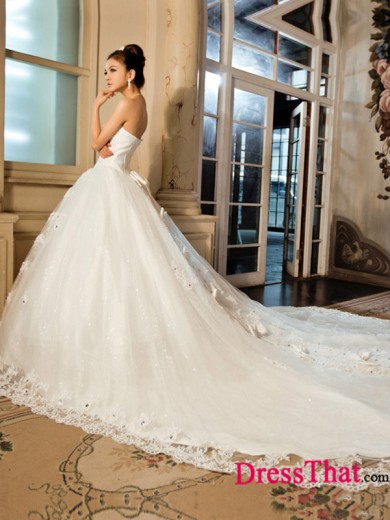 Glamourous Strapless Chapel Train Lace Applique Sequin Bow Embellished Inexpensive Wedding Dresses Under 300 Sale