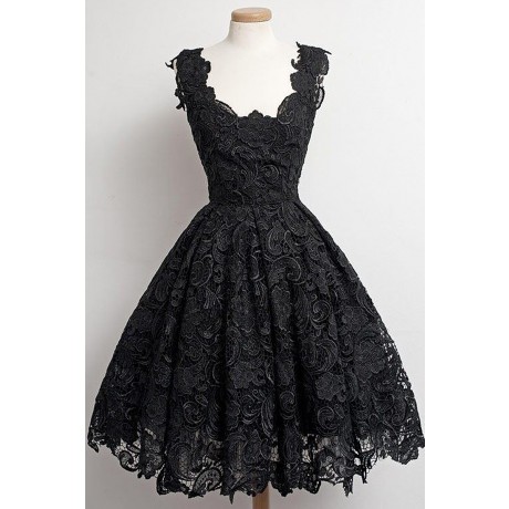 Vintage A-Line V-neck Knee-Length Black Lace Homecoming Dress